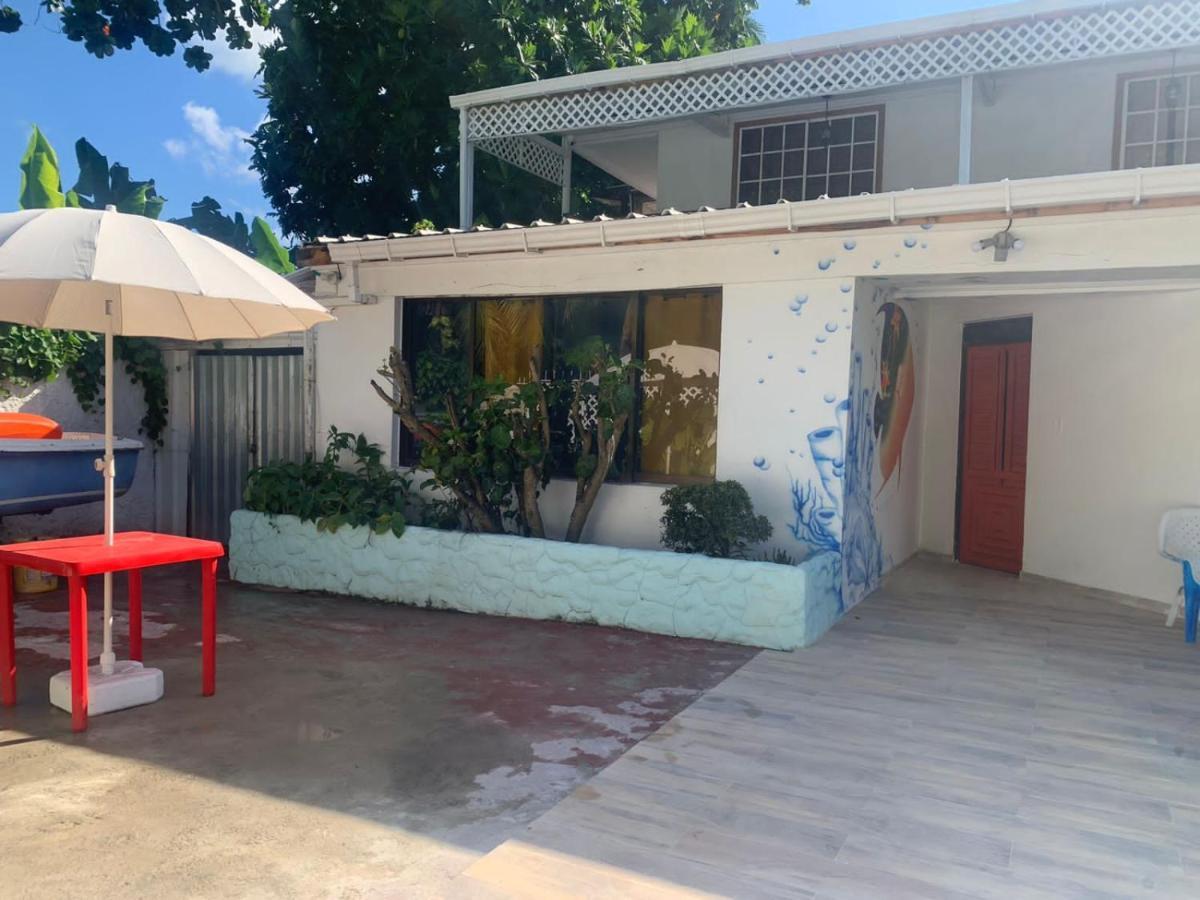 Joebi'S House Walking Distance To Rocky Cay Beach Ideal For Families Or Groups Buenavista  Εξωτερικό φωτογραφία
