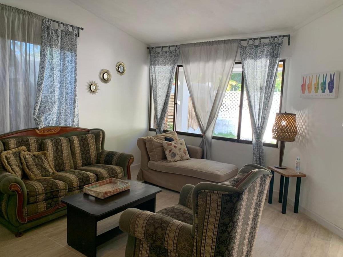 Joebi'S House Walking Distance To Rocky Cay Beach Ideal For Families Or Groups Buenavista  Εξωτερικό φωτογραφία